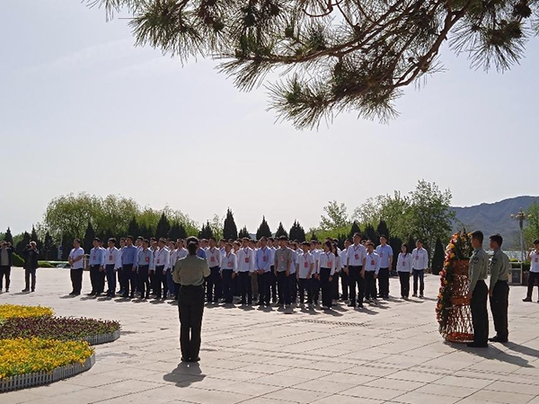 西柏坡干部学院